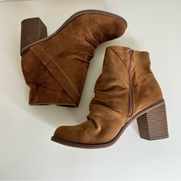 Target Fall Ankle Booties Tan Suede 9.5 - Picture 6 of 7